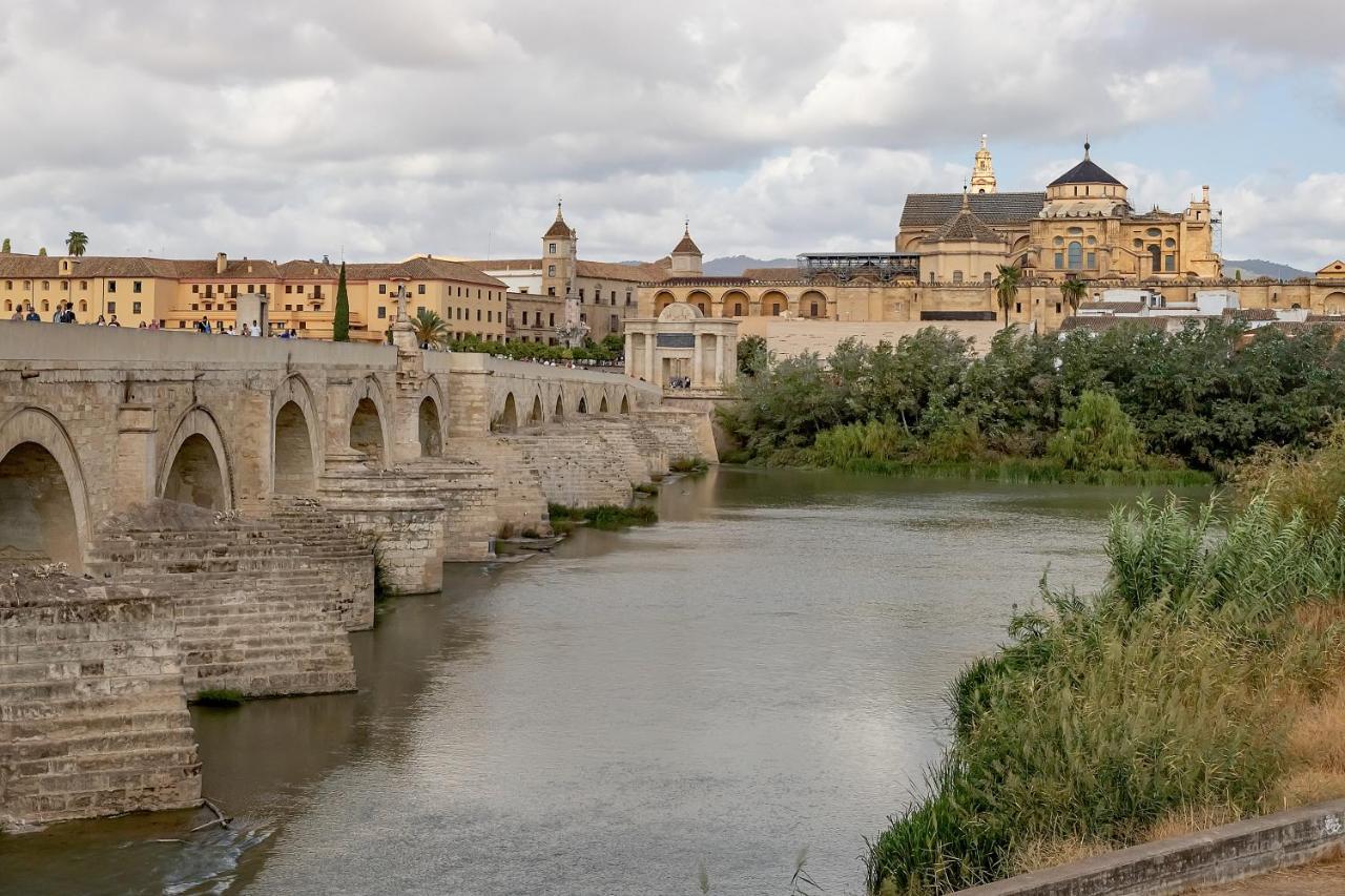Bhost - La Catedral Lejlighed Córdoba Eksteriør billede